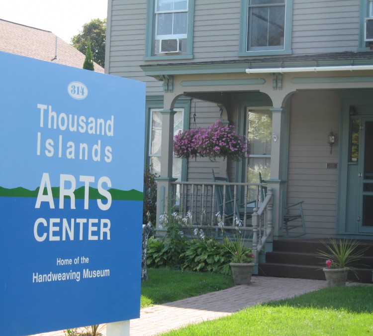 Thousand Islands Arts Center ~ Home of the Handweaving Museum (Clayton,&nbspNY)